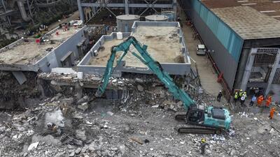 The civic administration will examine the replies before deciding on further action. The notices were issued after a garbage mound collapsed onto the administrative building of the waste-to-energy project, trapping 23 people. (PTI)