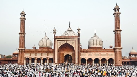 A row kicked off as Kolkata airport authority blocked off outsiders' entry to Gouripur Jama Masjid, citing national concerns
