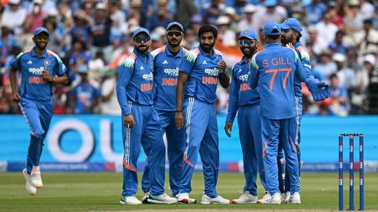 IND vs ENG LIVE Score: India have taken full control of the game.