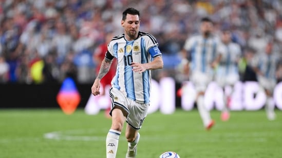 Lionel Messi #10 of Argentina runs with the ball during the FIFA World Cup 2026 Quarter Final match between Argentina and Switzerland at Kansas City