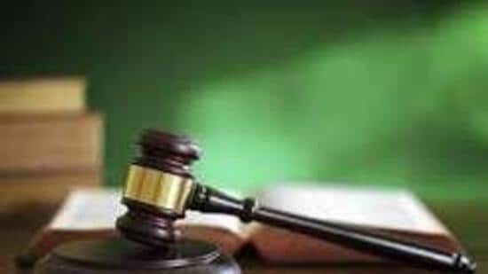 The complainant alleged that despite acknowledging the mistake, the staff refunded the amount instead of serving the food. (HT File)