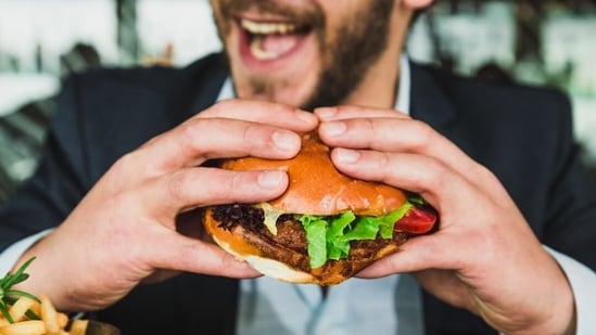 Overeating on weekends may be derailing your weight loss journey!