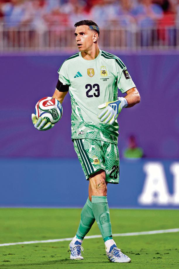 Emiliano Martínez