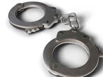 Handcuffs - Handcuff