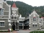 The Uttarakhand high court is currently situated in a heritage building in Mallital built in 1900 which cannot be renovated. (HT FILE)