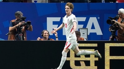 Anthony Gordon broke the deadlock in the 55th minute to put England in front, but the lead only sparked Argentina into life as they pinned their opponents back. (AP) Anthony Gordon broke the deadlock in the 55th minute to put England in front, but the lead only sparked Argentina into life as they pinned their opponents back. (AP)