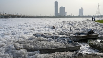 The 22-km stretch of the Yamuna from Wazirabad to Okhla in Delhi contributes the most to its overall pollution load. (Hindustan Times) The 22-km stretch of the Yamuna from Wazirabad to Okhla in Delhi contributes the most to its overall pollution load. (Hindustan Times)