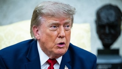 Trump-backed Russia sanctions bill eases tariff threat on China & India (Photographer: Graeme Sloan/EPA/Bloomberg) (Bloomberg) Trump-backed Russia sanctions bill eases tariff threat on China & India (Photographer: Graeme Sloan/EPA/Bloomberg) (Bloomberg)