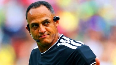 Ismail Elfath will be officiating the Argentina vs England semifinal match. (X images)