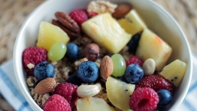 Taking in fibre from various sources is more beneficial for gut health, shares Dr Sethi. (Pexel)