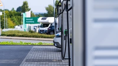 Why U.S. automakers are abandoning electric cars (Pexel/Representative image) (Pexel)