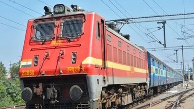 దక్షిణ మధ్య ప్రత్యేక రైళ్లు దక్షిణ మధ్య ప్రత్యేక రైళ్లు