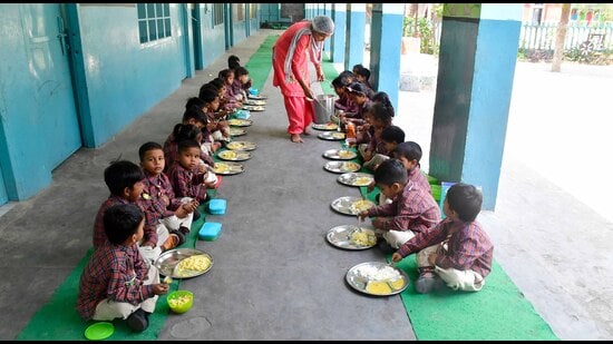 Deputy district education officer (elementary) Manoj Kumar acknowledged the delay and said food grains had already been arranged. (HT File)