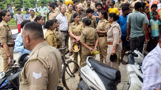 ‘Remained lying on the road for 1 hour': Ghaziabad man ‘bleeds to death' outside Pink Booth, probe on