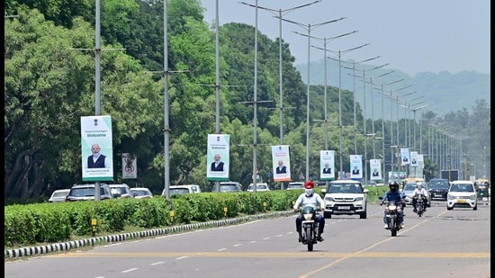 To streamline on-ground management, venue in-charges, executive magistrates and sector in-charges have been assigned specific duties at the venue as well as along VVIP movement routes. (Ravi Kumar/HT)