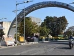 DCP crime and traffic Amrinder Singh said that the police will obtain records of all registered auto-rickshaws and e-rickshaws and conduct a detailed verification of each vehicle (HT File)
