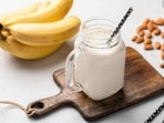 Healthy Vegan Almond Milk Smoothie Recipe