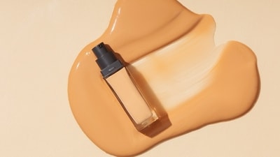 Serum foundation for glowing skin Serum foundation for glowing skin