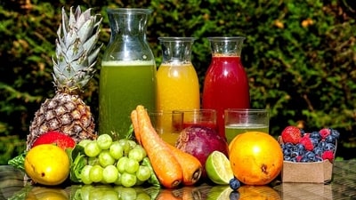 These five everyday drinks can help you meet your Vitamin C needs naturally. (Unsplash) These five everyday drinks can help you meet your Vitamin C needs naturally. (Unsplash)