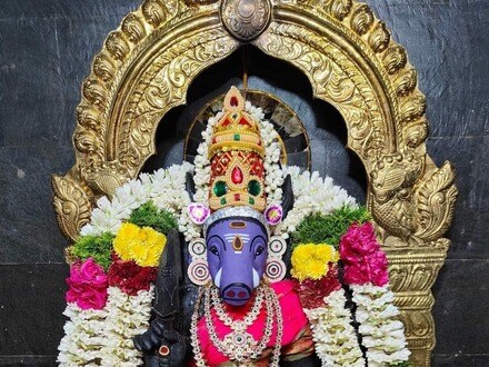 వారాహి నవరాత్రుల్లో ఇలా కంద దీపం వెలిగించి, ఈ మంత్రాన్ని జపిస్తే చాలు.. అమ్మవారి అనుగ్రహంతో సమస్యలన్నీ మాయం