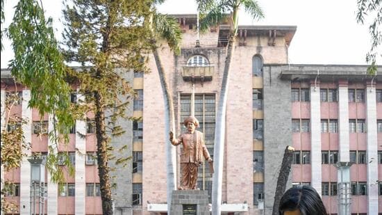 PMC clears ₹30.84-crore land acquisition proposal for alternate road to Lohegaon Airport