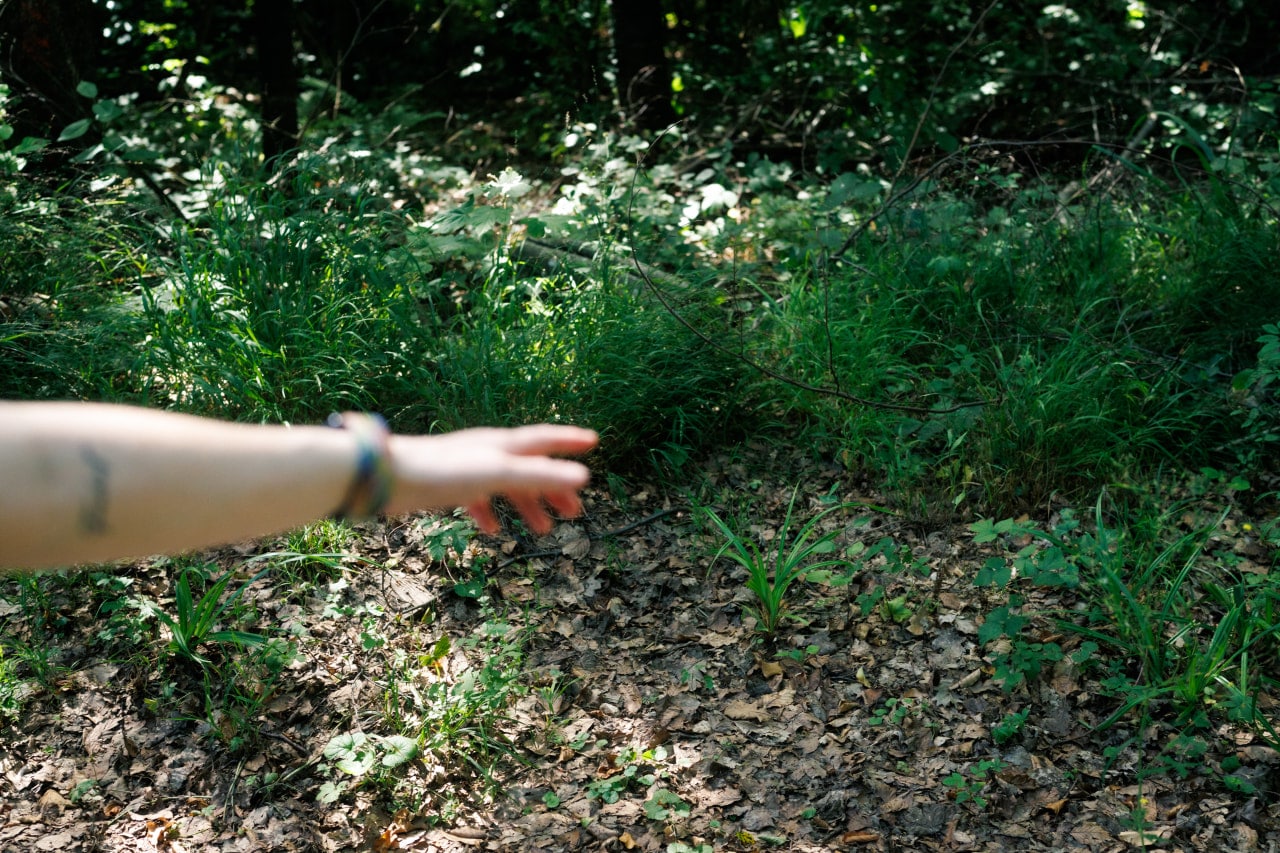Natascha Pfau pointing to the forest spot in Ebringen, Germany, where her mother’s body was found. Natascha Pfau pointing to the forest spot in Ebringen, Germany, where her mother’s body was found.