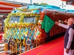 భారతదేశపు మొదటి హైడ్రోజన్ రైలును ప్రారంభిస్తున్న ప్రధాన మంత్రి నరేంద్ర మోదీ(PMO)