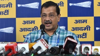 Former chief minister Arvind Kejriwal, along with Manish Sisodia and Durgesh Pathak asked to file their replies to CBI's appeal challenging their dismissal in the excise policy case (HT Photo)
