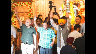 Punjab chief minister Bhagwant Mann with AAP national convener Arvind Kejriwal and party leader Manish Sisodia during the 'Ek Shaam Shiv Ke Naam' event in Pathankot on Friday. (@msisodia X) Punjab chief minister Bhagwant Mann with AAP national convener Arvind Kejriwal and party leader Manish Sisodia during the 'Ek Shaam Shiv Ke Naam' event in Pathankot on Friday. (@msisodia X)