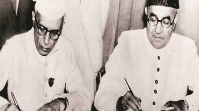 ১৯৫১ সালের জুলাই মাসে লিয়াকত আলি খান অভিযোগ করেছিলেন যে, ভারত পাকিস্তান সীমান্তে বিপুল সংখ্যক সেনা মোতায়েন করেছে এবং যে কোনও সময় হামলা চালাতে পারে। ১৯৫১ সালের জুলাই মাসে লিয়াকত আলি খান অভিযোগ করেছিলেন যে, ভারত পাকিস্তান সীমান্তে বিপুল সংখ্যক সেনা মোতায়েন করেছে এবং যে কোনও সময় হামলা চালাতে পারে।