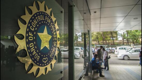 The BCCI had argued that it had already informed OCI cardholders that there would be no restrictions on their participation in tournaments if they obtained Indian citizenship. (Hindustan Times)