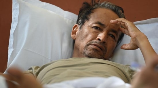 A 59-year-old man has become the face of a Gen-Z movement. And, in that most Gen Z of developments, he’s now become a massive Instagram “trend”.( Vipin Kumar/HT Photo)