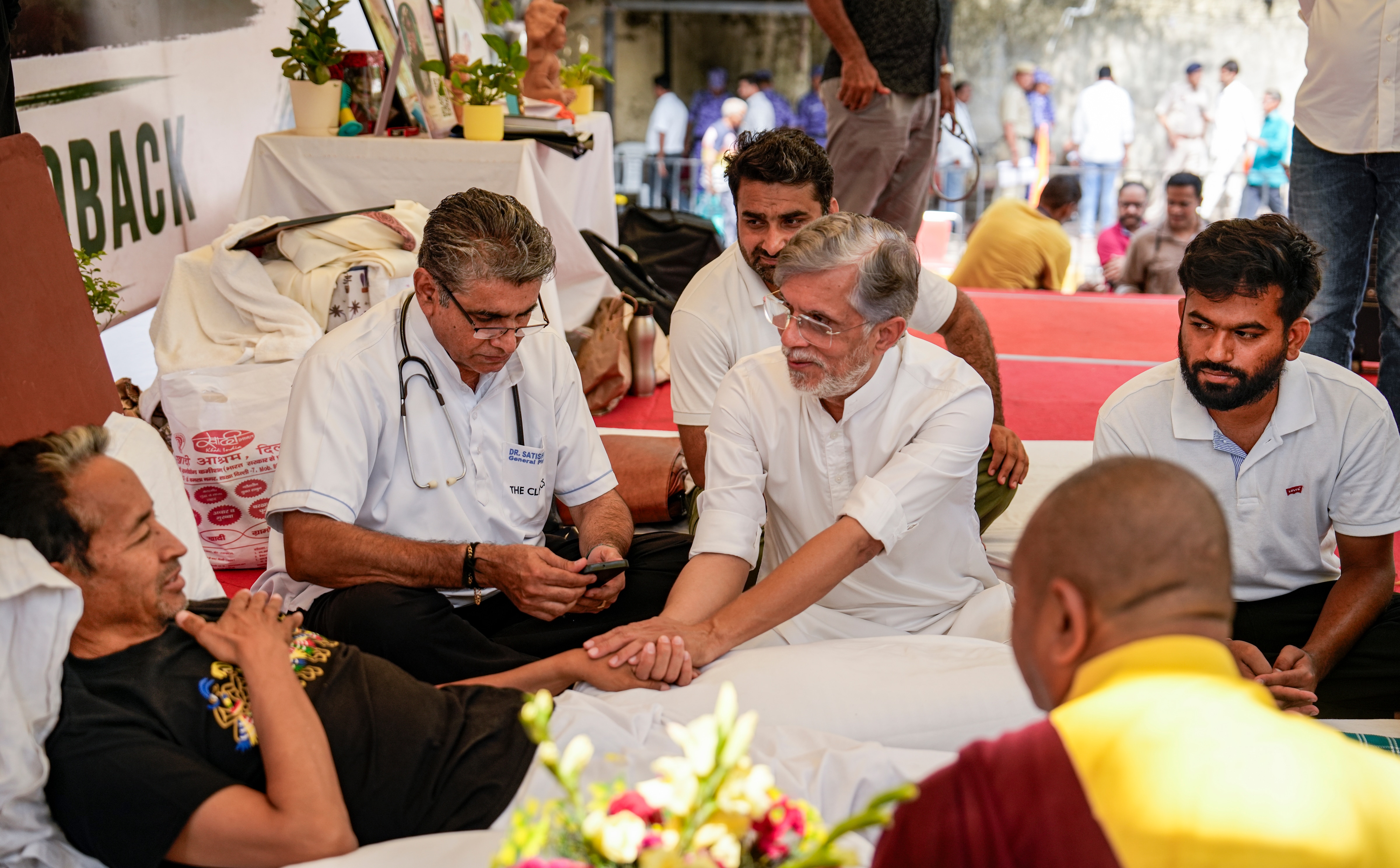 Congress leader Pawan Khera meets activist Sonam Wangchuk at Jantar Mantar in New Delhi. (PTI Photo) Congress leader Pawan Khera meets activist Sonam Wangchuk at Jantar Mantar in New Delhi. (PTI Photo)