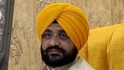 Punjab minister Tarunpreet Singh Sond minister demanded permanent employment for MGNREGA employees across the country. (HT)