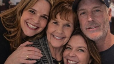 Nancy Guthrie and her children Savannah, Annie and Camron. (X/@americathecult)