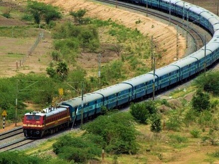ప్రత్యేక రైళ్లు 