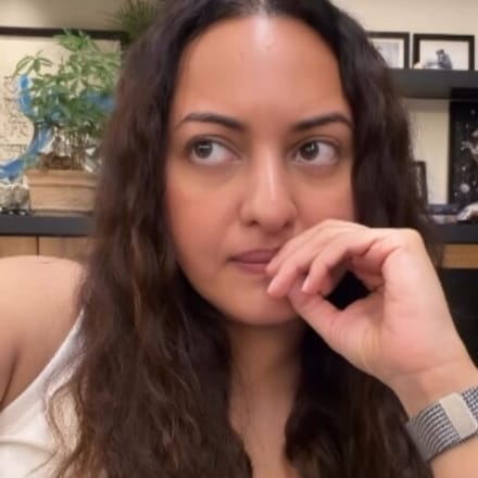 Sonakshi Sinha has made it clear that she stands with Sonam Wangchuk and his hunger strike. 