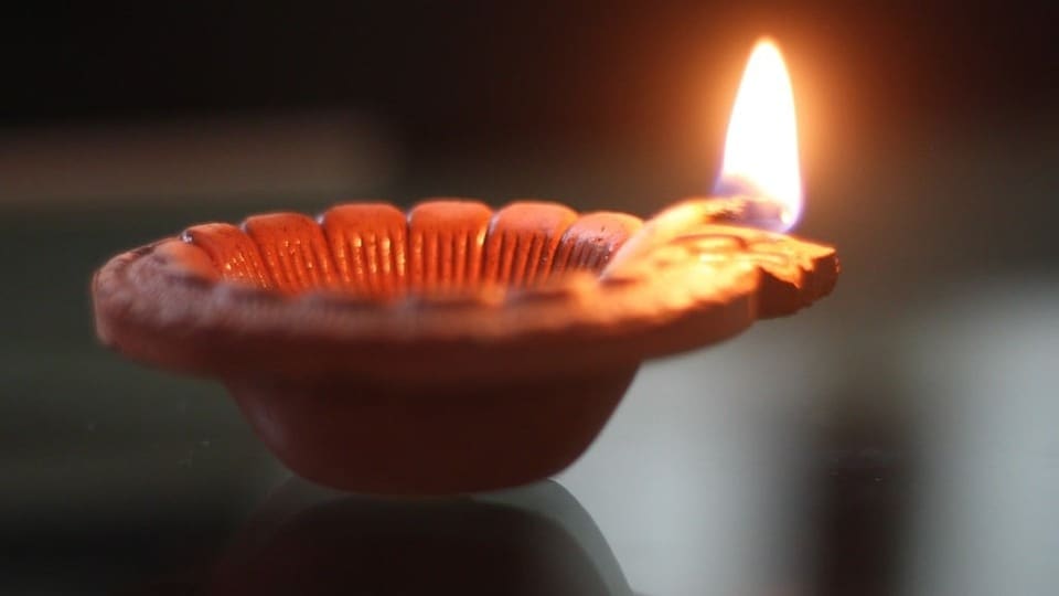 ২০২৬ সালের বিপত্তারিণী পুজো আজ! ভুলেও এই জিনিসটি এদিন দেননি তো কাউকে?রইল টিপস