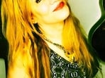 Jennifer Finch, the bassist who helped define the sound of feminist punk band L7, has died at the age of 59 after battling an aggressive form of brain cancer.