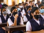 Meanwhile, some activists criticised the move, alleging that it serves only two purposes: promoting the privatisation of school education and contributing to the decline of public school infrastructure.