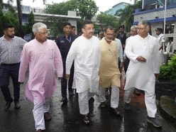 এসএসসি নিয়োগ প্রক্রিয়া নিয়ে আশ্বাস দিলেন স্কুলশিক্ষা মন্ত্রী দীপক বর্মন। (ফাইল ছবি, সৌজন্যে ফেসবুক Dipak Barman)