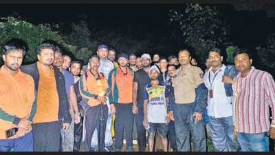 13 people rescued after losing way during Prabalgad trek 13 people rescued after losing way during Prabalgad trek