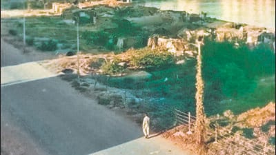 Repossess and widen road ‘encroached’ by MSRDC before concreting, Bandra residents tell BMC Repossess and widen road ‘encroached’ by MSRDC before concreting, Bandra residents tell BMC