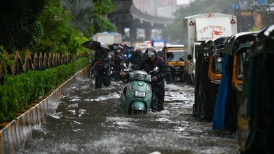 On Sunday, the national capital is expected to witness scattered rain, accompanied by thunderstorms, lightning, and strong surface winds with speeds ranging between 20 and 30 kilometers per hour. (Representational photo/HT/Raju Shakuntala Shinde) On Sunday, the national capital is expected to witness scattered rain, accompanied by thunderstorms, lightning, and strong surface winds with speeds ranging between 20 and 30 kilometers per hour. (Representational photo/HT/Raju Shakuntala Shinde)