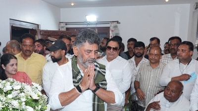 Karnataka Chief Minister DK Shivakumar and others condoled Chennamma's death. (PTI) Karnataka Chief Minister DK Shivakumar and others condoled Chennamma's death. (PTI)