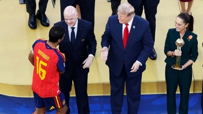Did Spain's Rodri push Trump aside? Awkward World Cup moment goes viral. REUTERS/Brian Snyder (REUTERS)