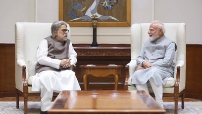 TMC breakaway faction leader Sudip Bandyopadhyay will meet Prime Minister Narendra Modi in New Delhi on Saturday, after the Lok Sabha Speaker approved separate seats for the rebel group's 20 MPs. (HT photo) TMC breakaway faction leader Sudeep Bandyopadhyay will meet Prime Minister Narendra Modi in New Delhi on Saturday, after the Lok Sabha Speaker approved separate seats for the rebel group's 20 MPs. (HT photo)