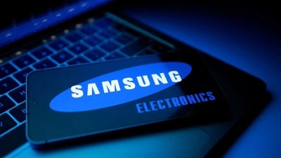 Samsung is cutting jobs as it moves its consumer electronics headquarters to Texas. (Reuters/Dado Ruvic/Illustration/File Photo) (Reuters)