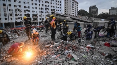 Although search-and-rescue operations continue in some areas, including with assistance from international teams, the emergency response has largely entered a new phase centered on humanitarian relief. (File Photo/ AFP) Although search-and-rescue operations continue in some areas, including with assistance from international teams, the emergency response has largely entered a new phase centered on humanitarian relief. (File Photo/ AFP)