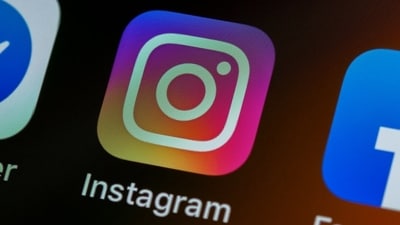 Instagram, Facebook, and Messenger logos are seen on the screen. (Unsplash) Instagram, Facebook, and Messenger logos are seen on the screen. (Unsplash)